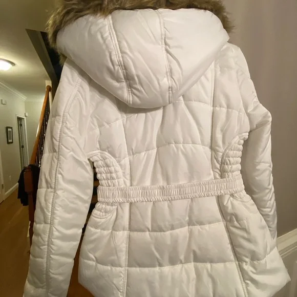 Rampage girls juniors light weight down coat. Perfect for teen! - Picture 4 of 4